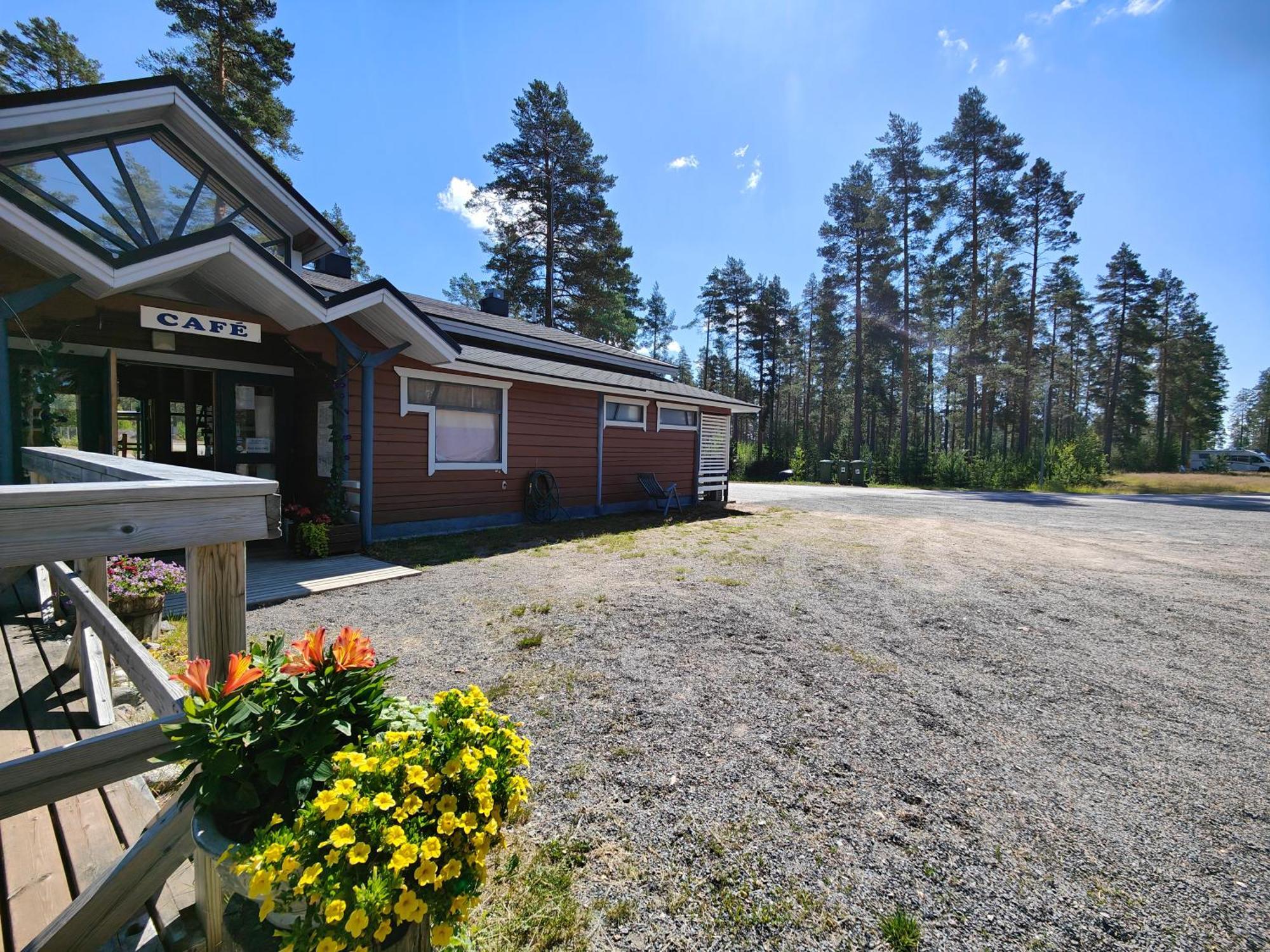 Ahvenlampi Camping Saarijarvi Exterior photo