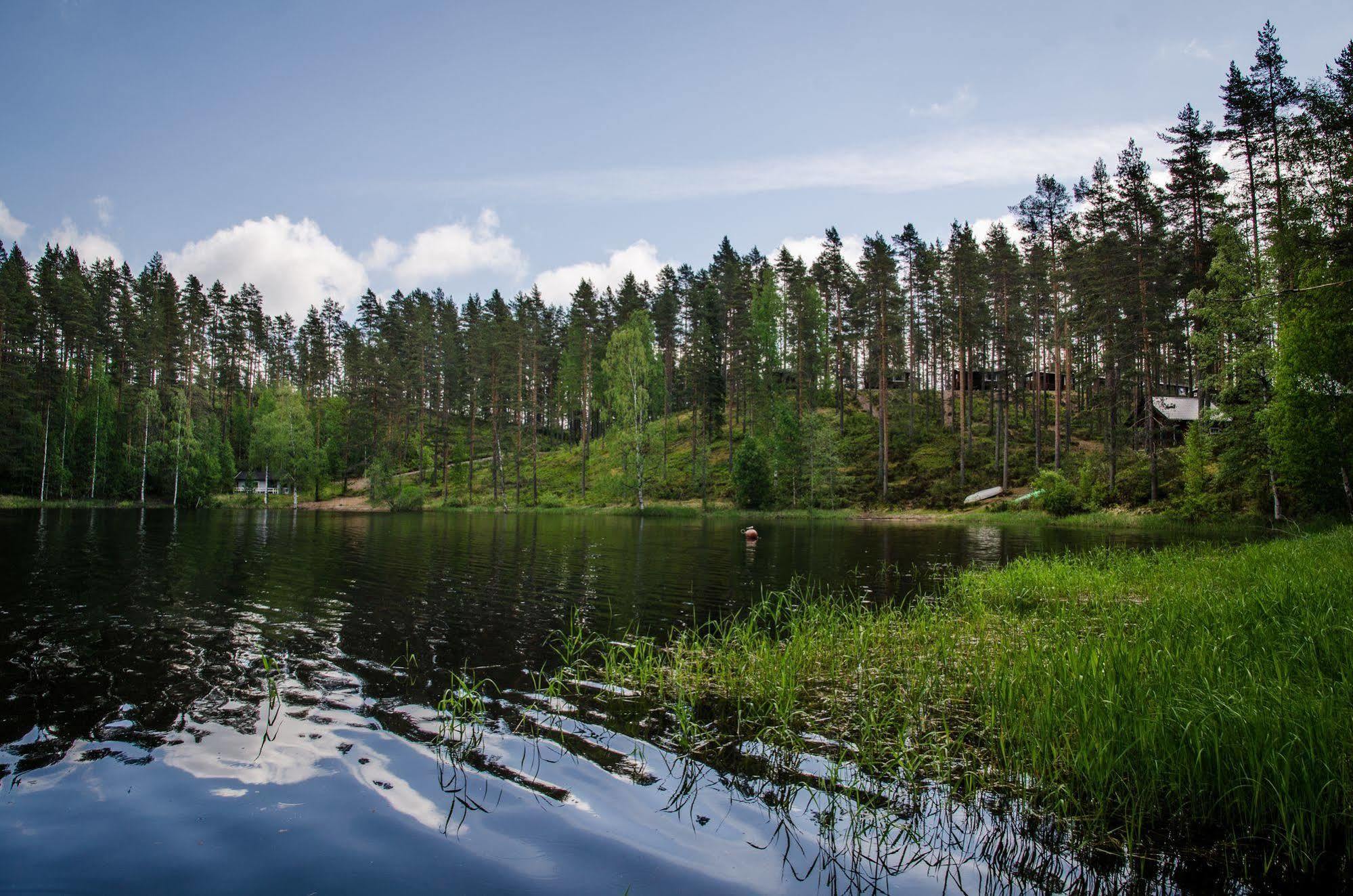 Ahvenlampi Camping Saarijarvi Exterior photo